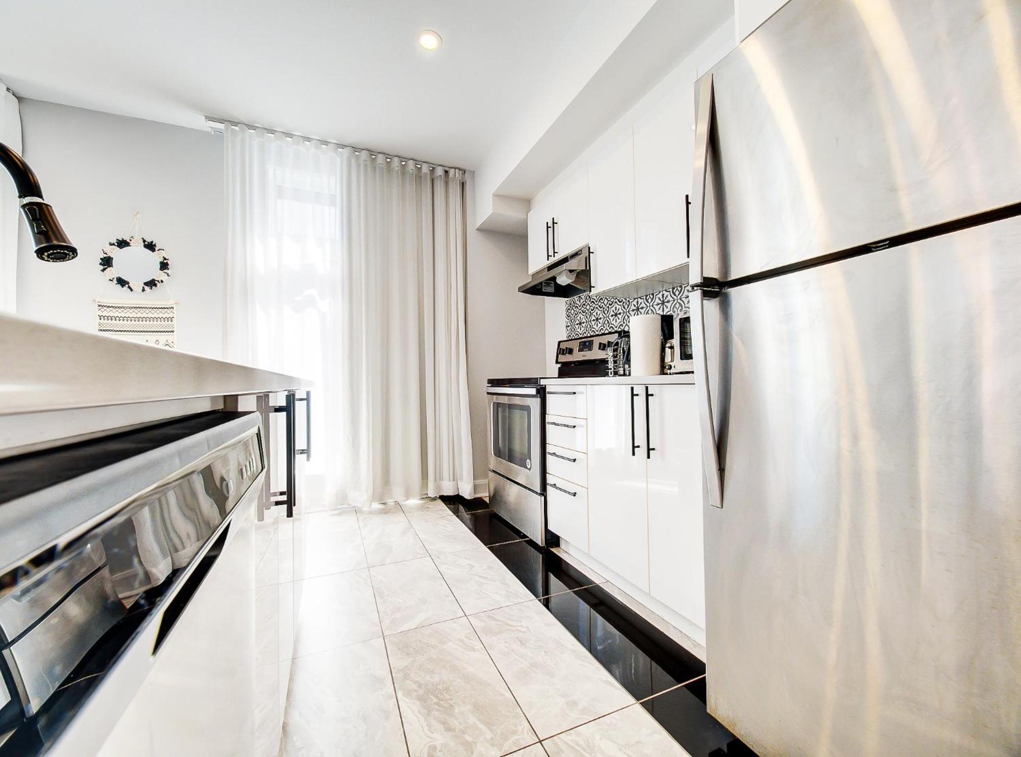 Glamorous 2-Bedroom Condo In Downtown Montreal 206 Montréal Exterior foto